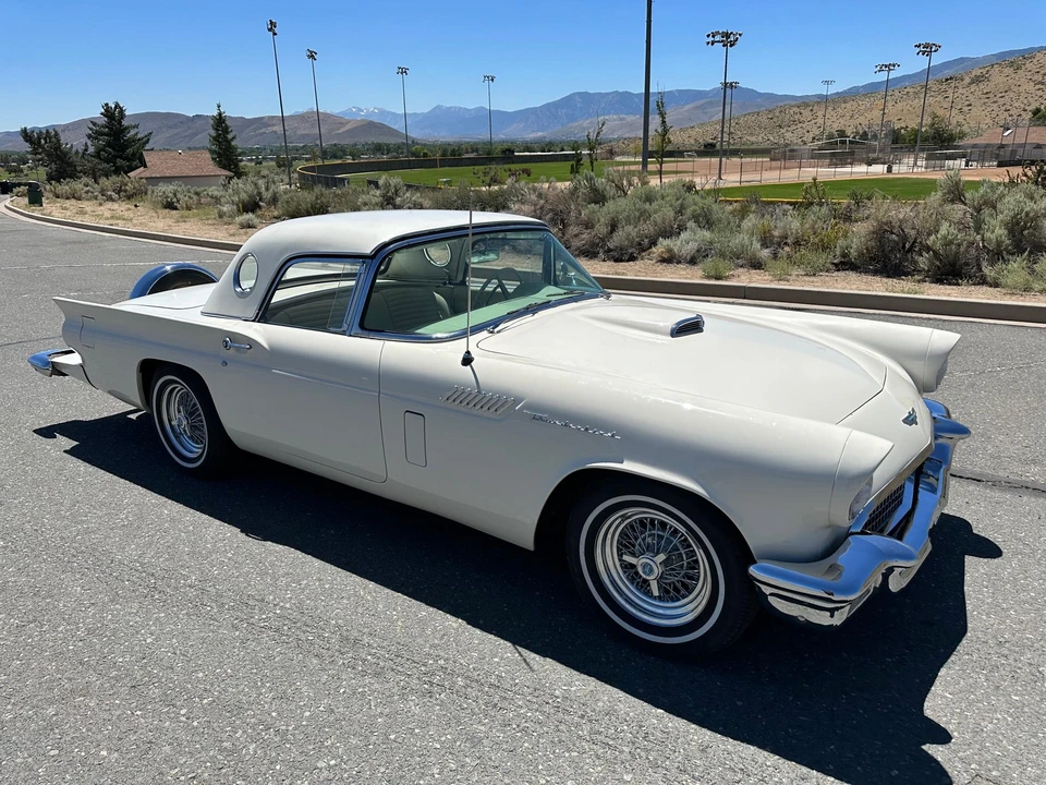 1957 Ford Thunderbird 1st Gen - Image 7 of 31