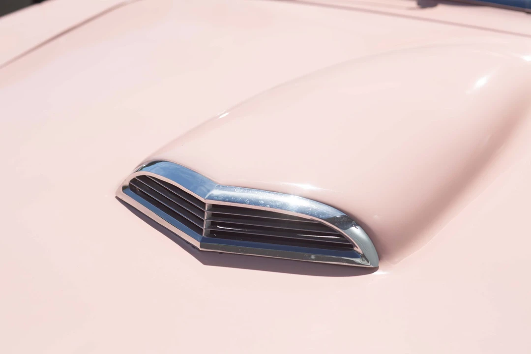 1957 Ford Thunderbird 1st Gen - Image 26 of 31