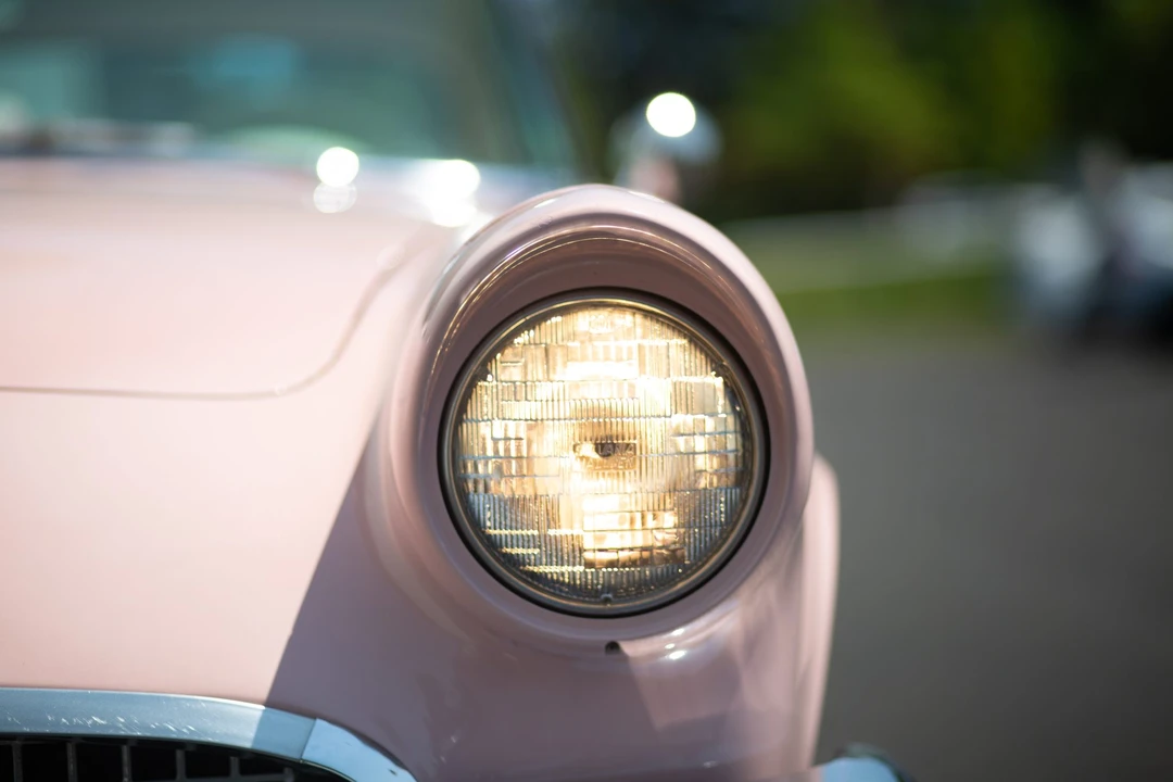 1957 Ford Thunderbird 1st Gen - Image 24 of 31