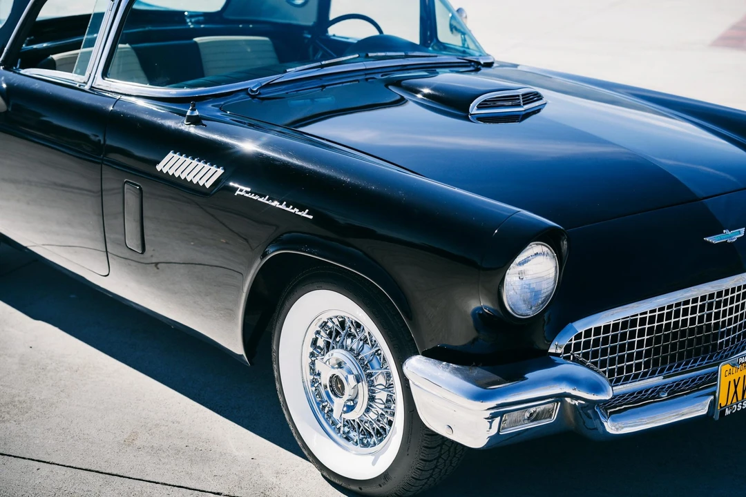 1957 Ford Thunderbird 1st Gen - Image 18 of 31