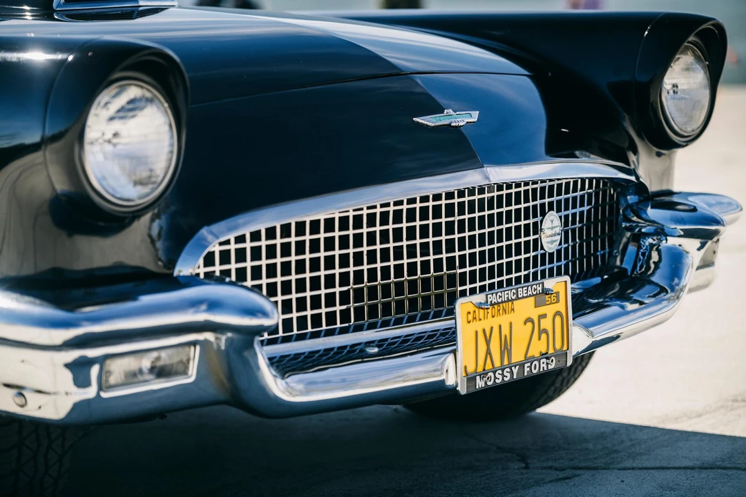1957 Ford Thunderbird 1st Gen - Image 20 of 31