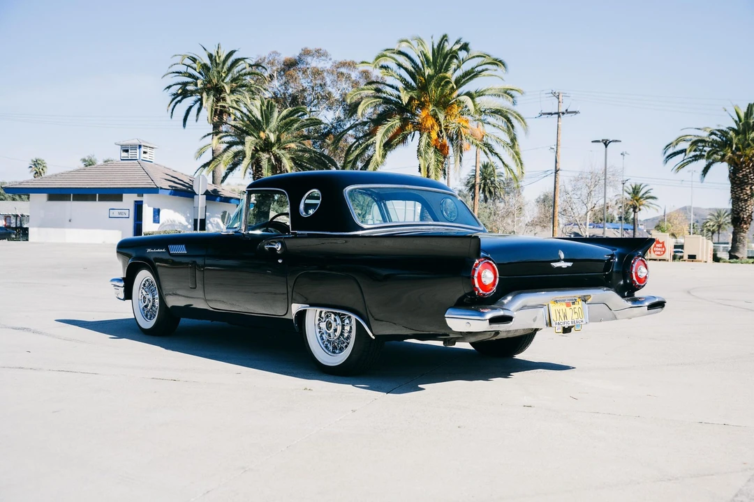 1957 Ford Thunderbird 1st Gen - Image 5 of 31