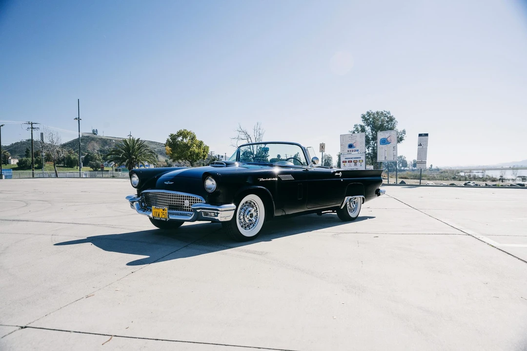 1957 Ford Thunderbird 1st Gen - Image 11 of 31