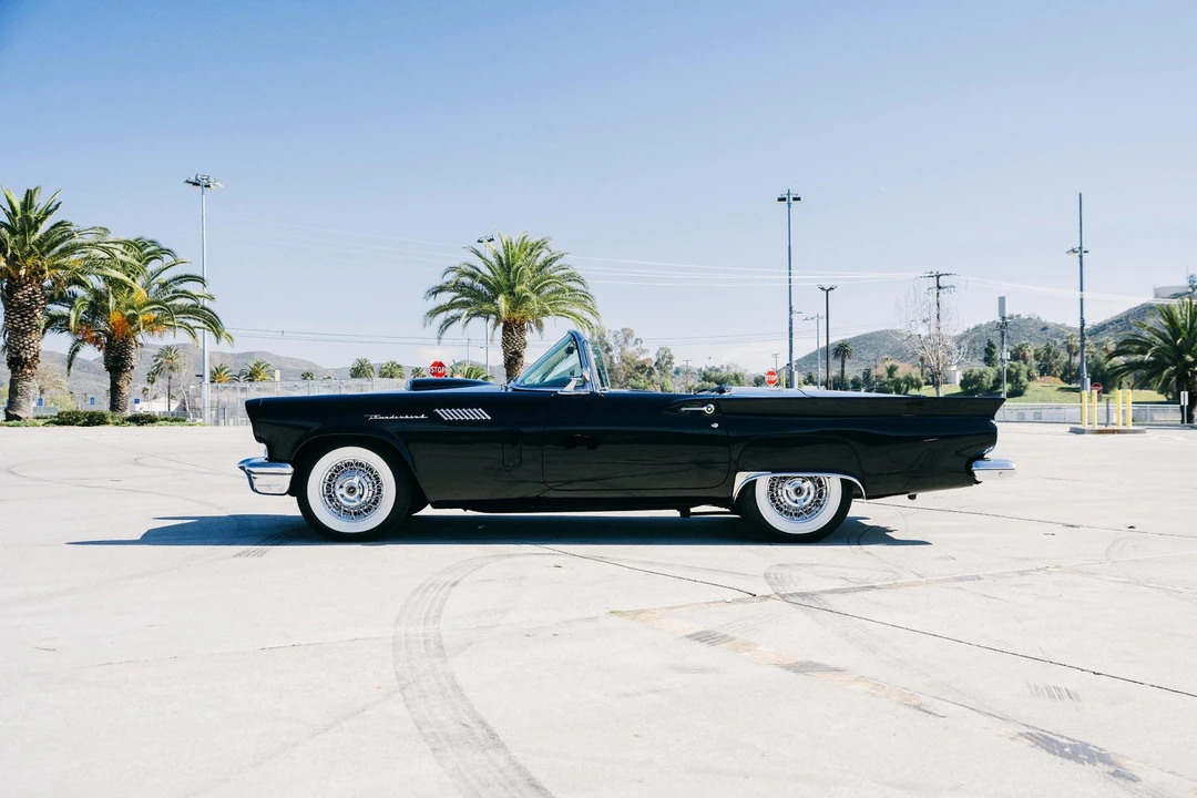 1957 Ford Thunderbird 1st Gen - Image 12 of 31