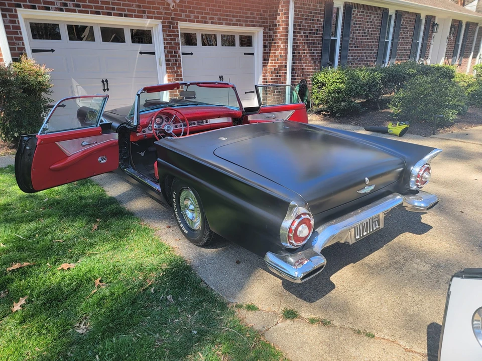 1957 Ford Thunderbird 1st Gen - Image 20 of 31
