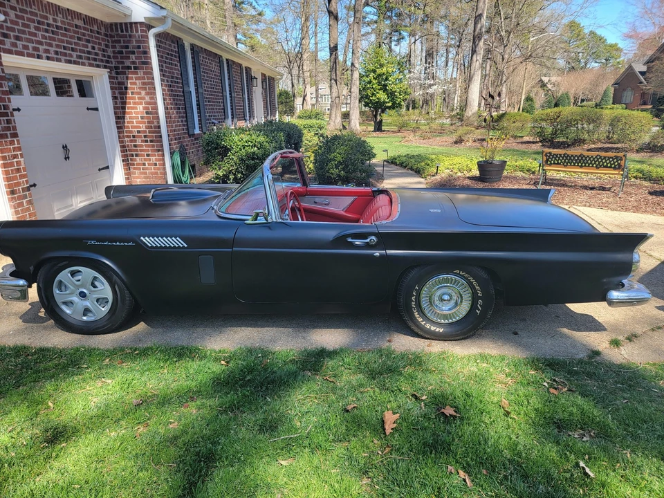 1957 Ford Thunderbird 1st Gen - Image 4 of 31
