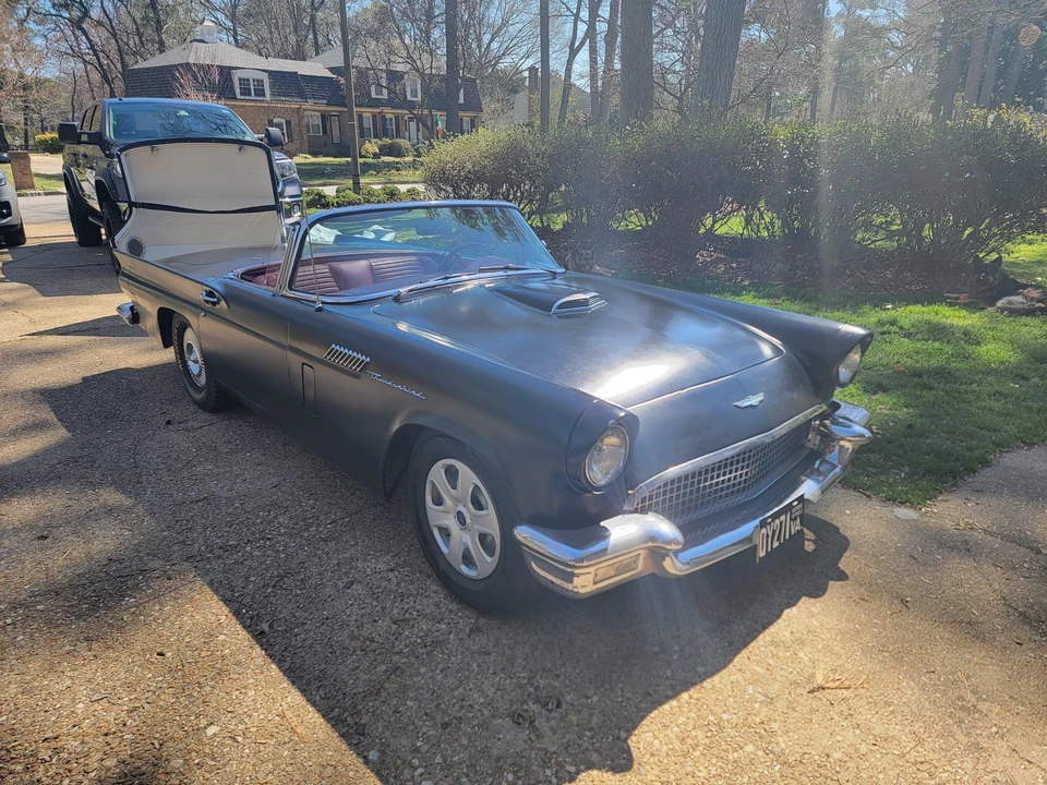 1957 Ford Thunderbird 1st Gen - Image 9 of 31
