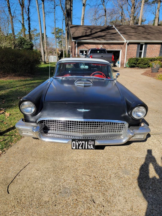 1957 Ford Thunderbird 1st Gen - Image 11 of 31