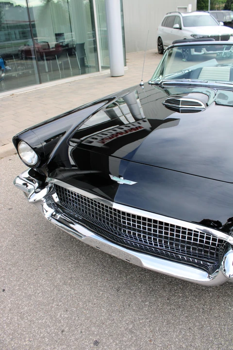 1957 Ford Thunderbird 1st Gen - Image 13 of 31