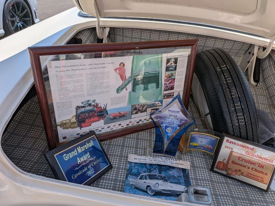 1957 Ford Thunderbird 1st Gen - Image 14 of 24