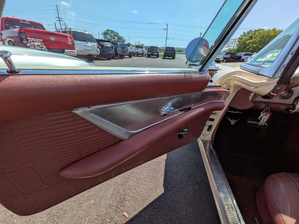 1957 Ford Thunderbird 1st Gen - Image 18 of 24