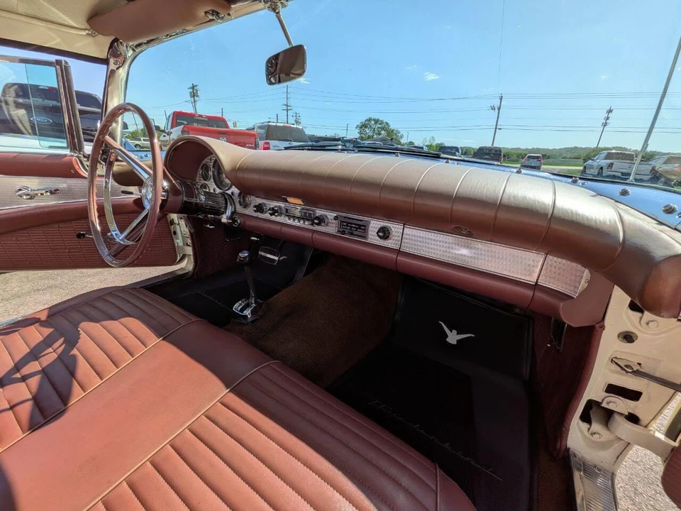 1957 Ford Thunderbird 1st Gen - Image 19 of 24