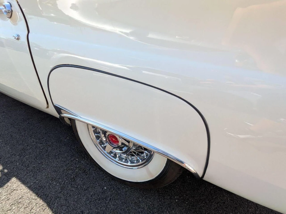 1957 Ford Thunderbird 1st Gen - Image 10 of 24