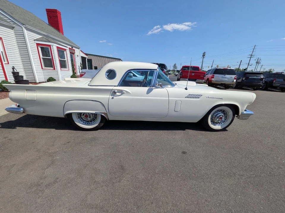 1957 Ford Thunderbird 1st Gen - Image 3 of 24