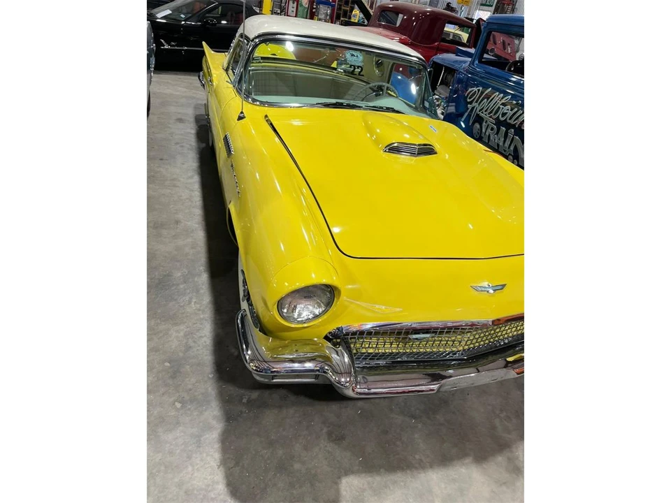 1957 Ford Thunderbird 1st Gen - Image 2 of 14