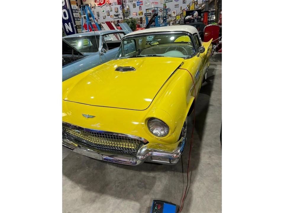 1957 Ford Thunderbird 1st Gen - Image 3 of 14
