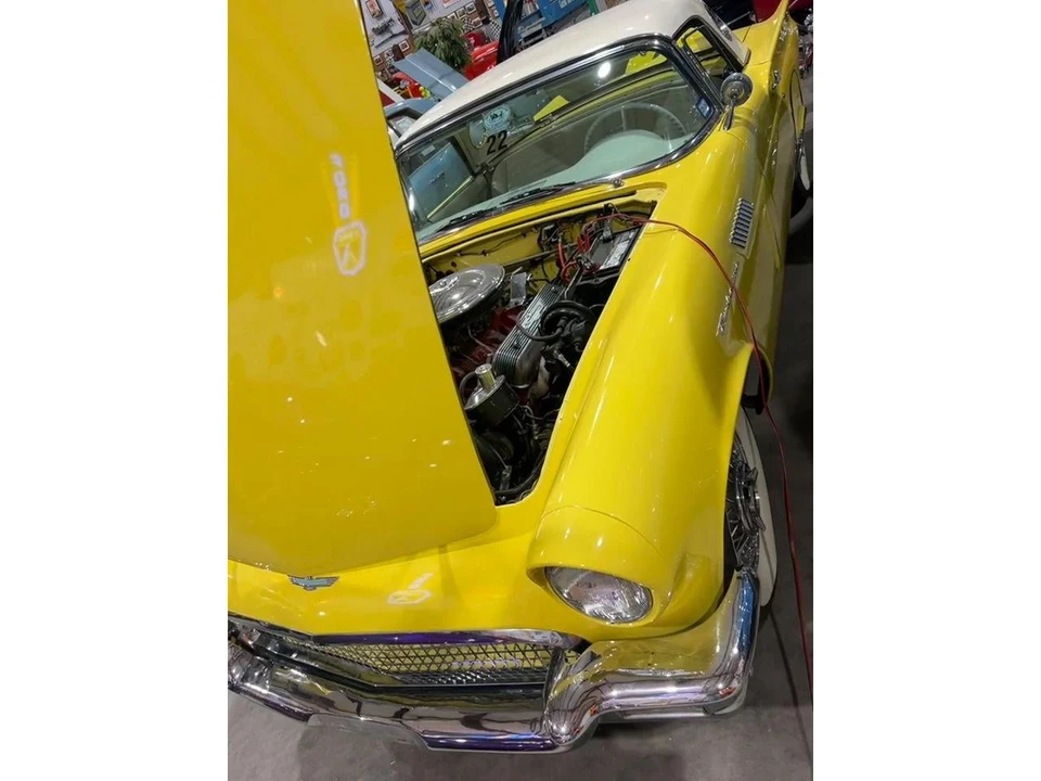 1957 Ford Thunderbird 1st Gen - Image 13 of 14