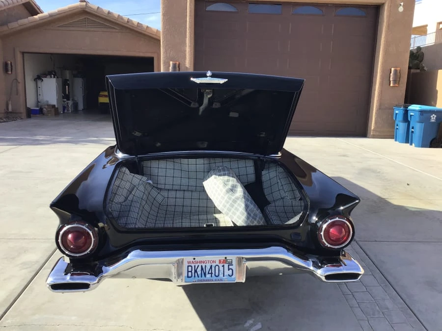 1957 Ford Thunderbird 1st Gen - Image 5 of 8