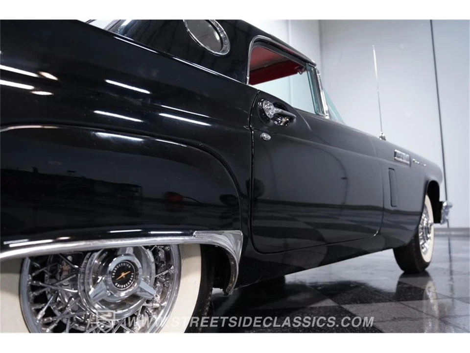1957 Ford Thunderbird 1st Gen - Image 22 of 31