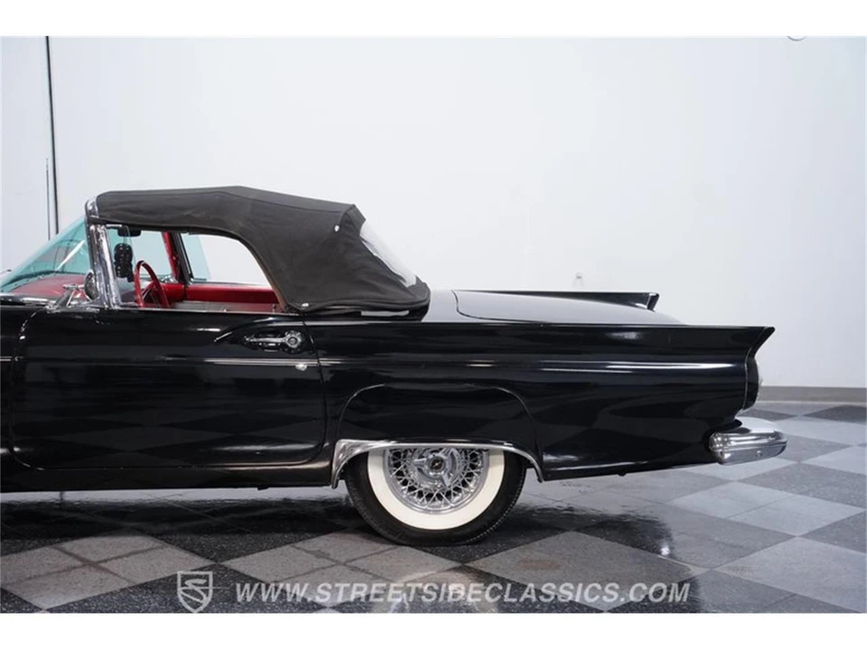 1957 Ford Thunderbird 1st Gen - Image 20 of 31