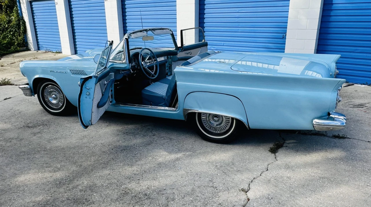 1957 Ford Thunderbird 1st Gen - Image 9 of 31