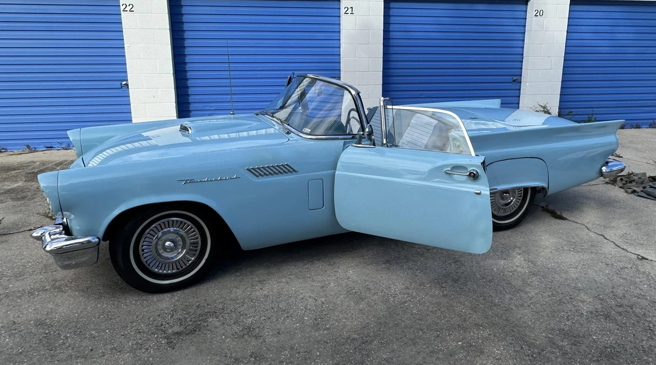 1957 Ford Thunderbird 1st Gen - Image 8 of 31