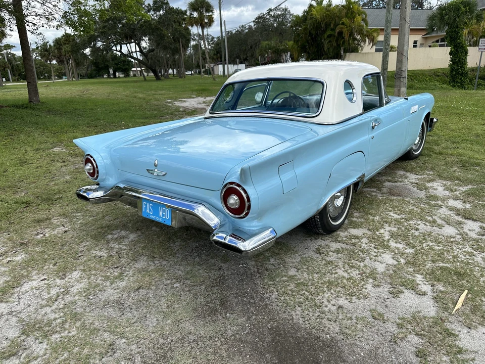 1957 Ford Thunderbird 1st Gen - Image 17 of 31