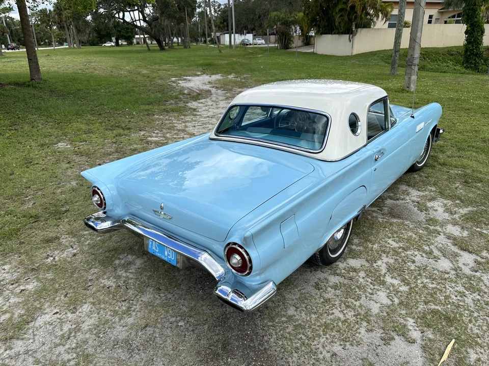 1957 Ford Thunderbird 1st Gen - Image 16 of 31