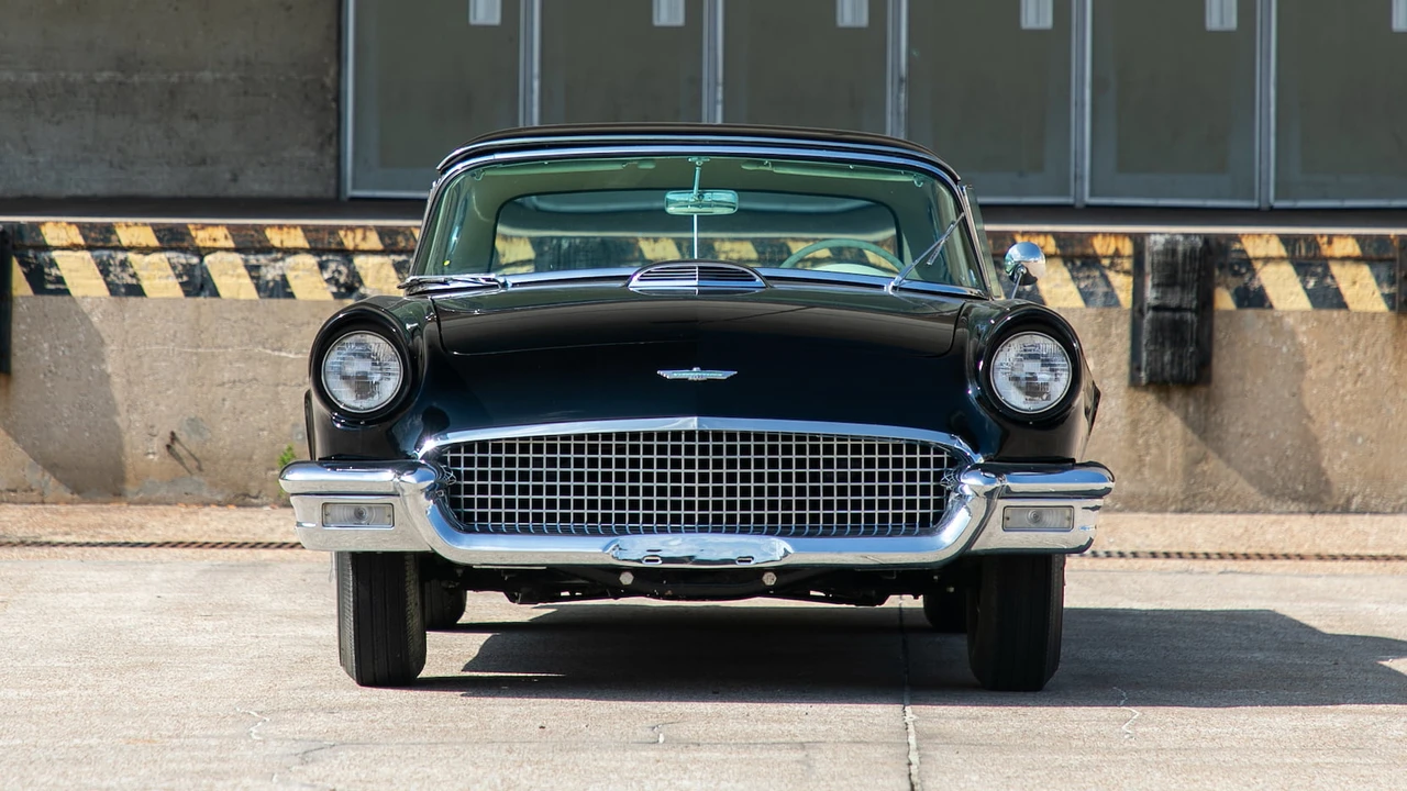 1957 Ford Thunderbird 1st Gen - Image 13 of 15