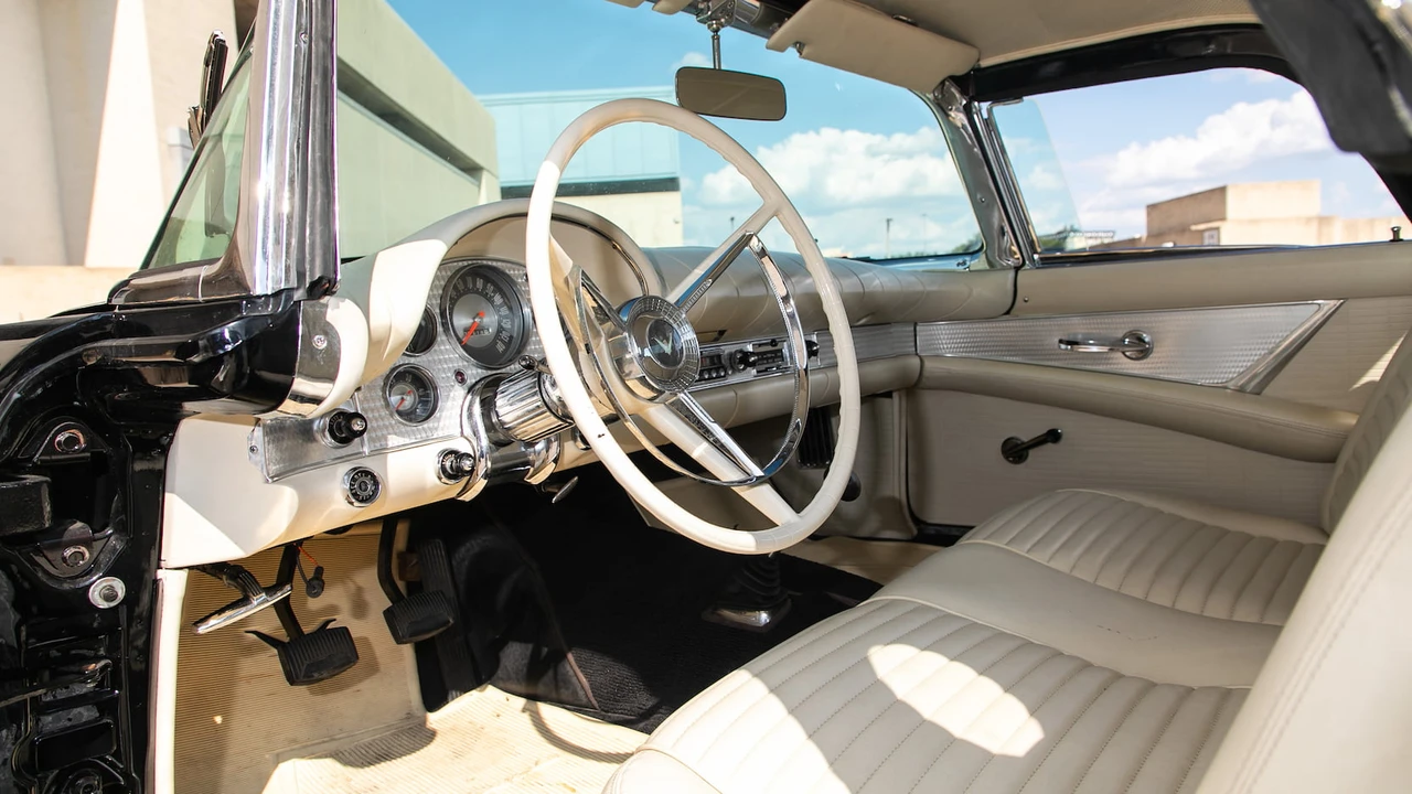 1957 Ford Thunderbird 1st Gen - Image 4 of 15