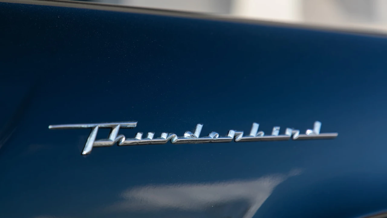1957 Ford Thunderbird 1st Gen - Image 9 of 15