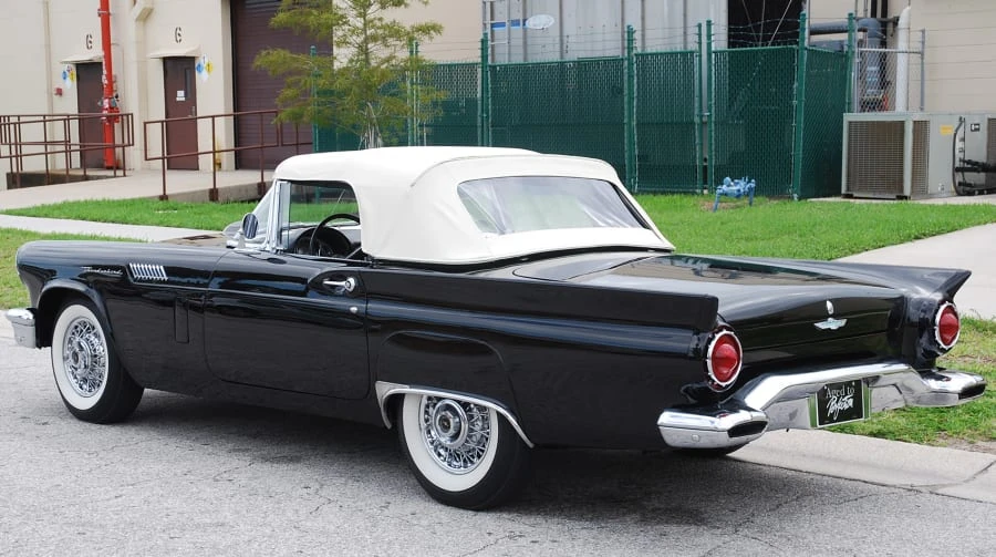 1957 Ford Thunderbird 1st Gen - Image 11 of 12