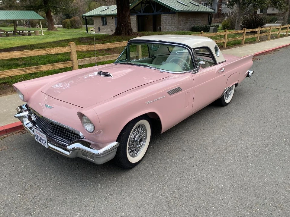 1957 Ford Thunderbird 1st Gen - Image 3 of 31