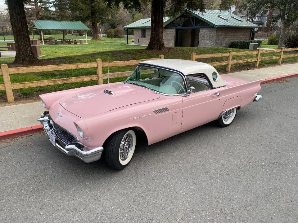 1957 Ford Thunderbird 1st Gen - Image 5 of 31