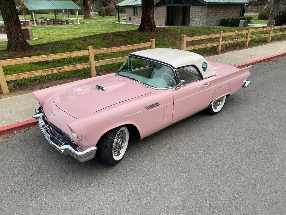 1957 Ford Thunderbird 1st Gen - Image 4 of 31