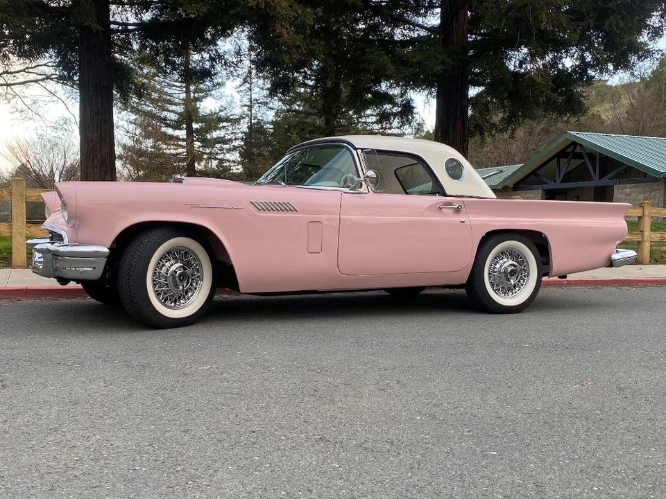 1957 Ford Thunderbird 1st Gen - Image 11 of 31
