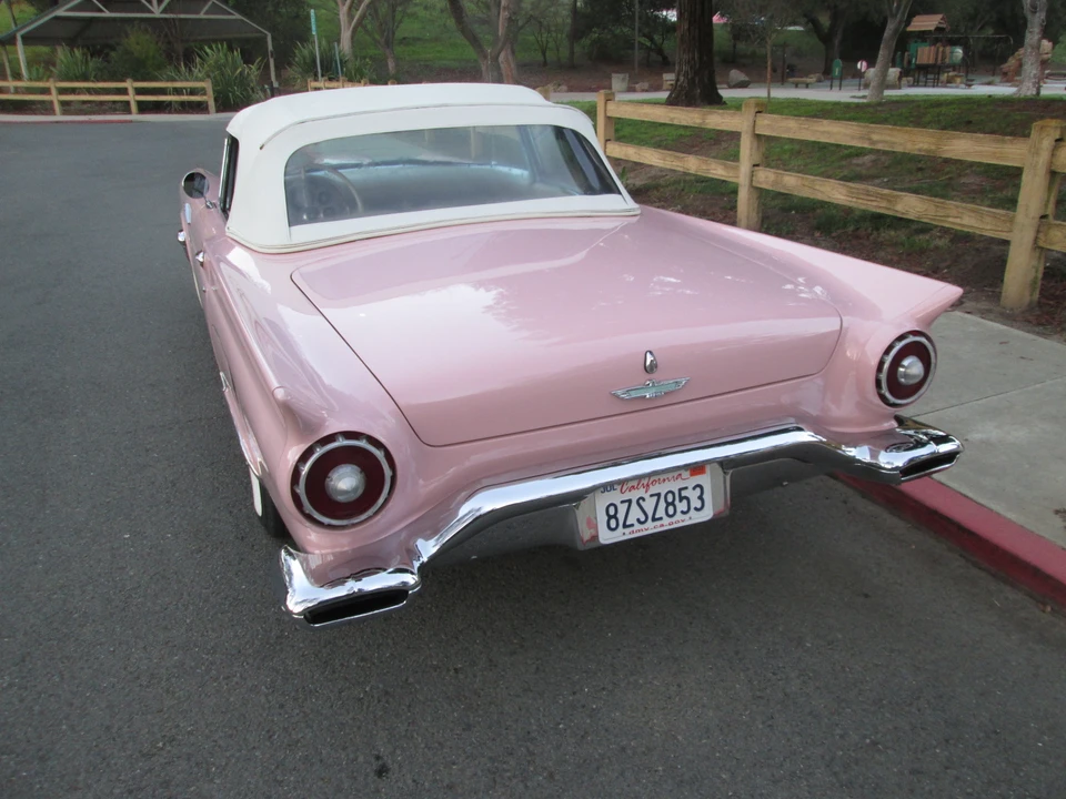 1957 Ford Thunderbird 1st Gen - Image 24 of 31
