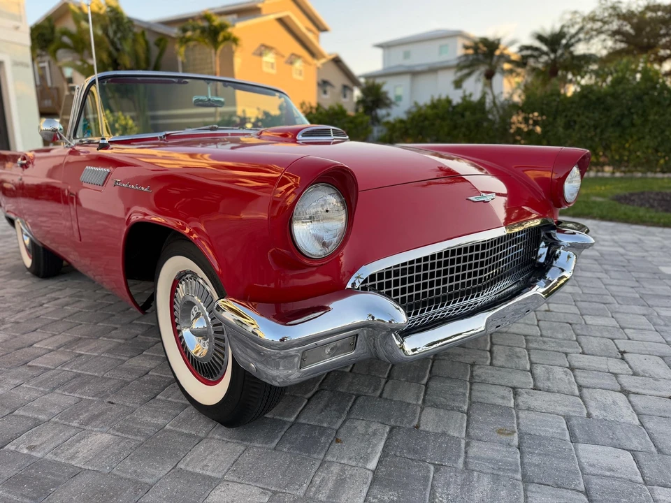 1957 Ford Thunderbird 1st Gen - Image 30 of 31