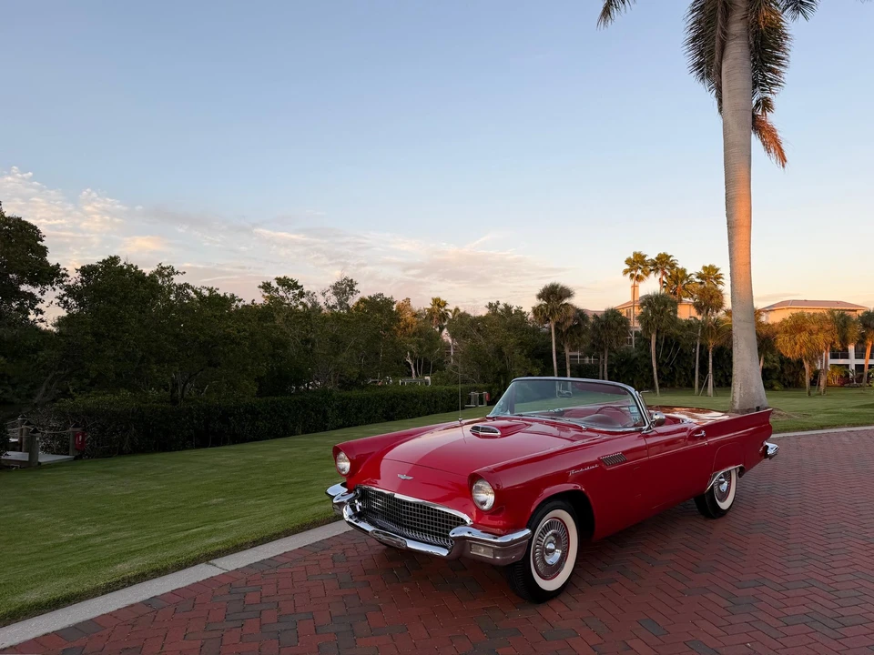 1957 Ford Thunderbird 1st Gen - Image 4 of 31