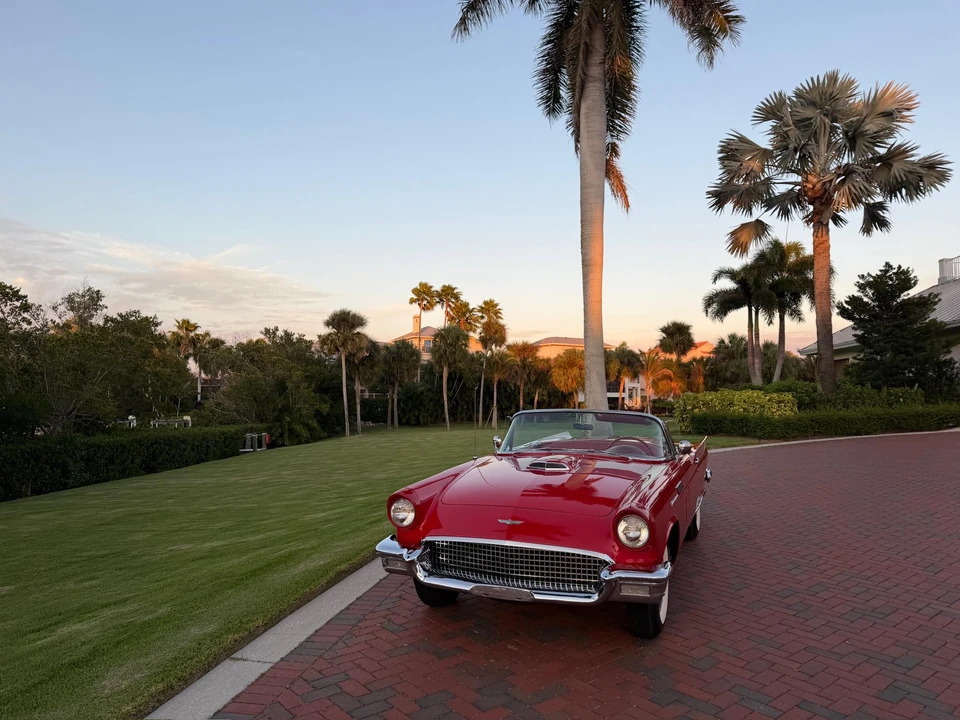1957 Ford Thunderbird 1st Gen - Image 5 of 31