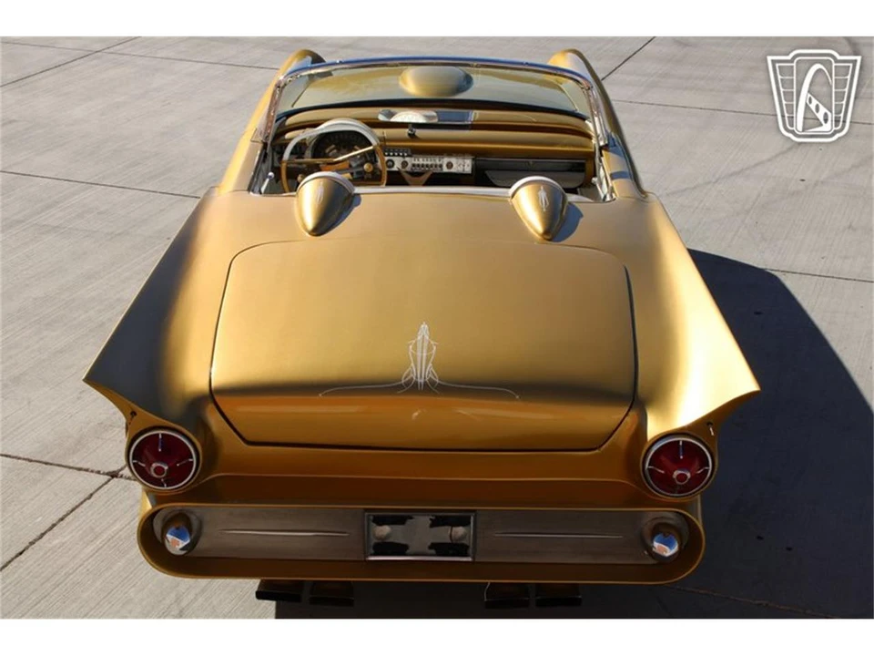 1957 Ford Thunderbird 1st Gen - Image 11 of 31