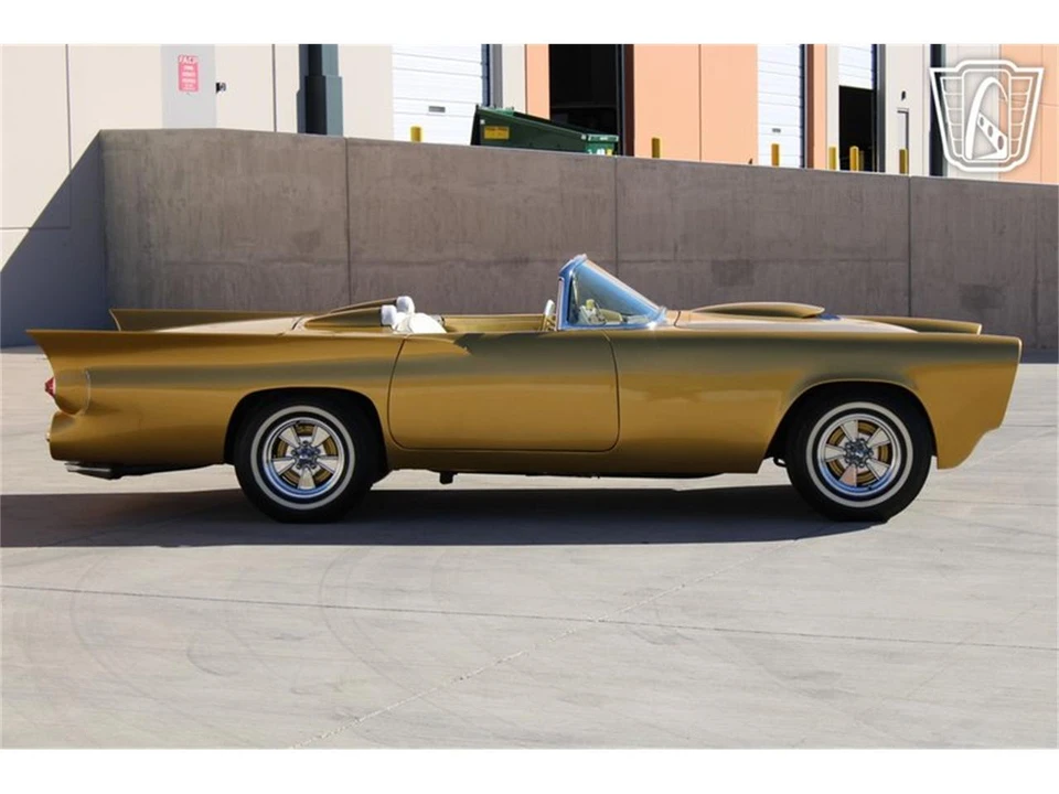 1957 Ford Thunderbird 1st Gen - Image 26 of 31