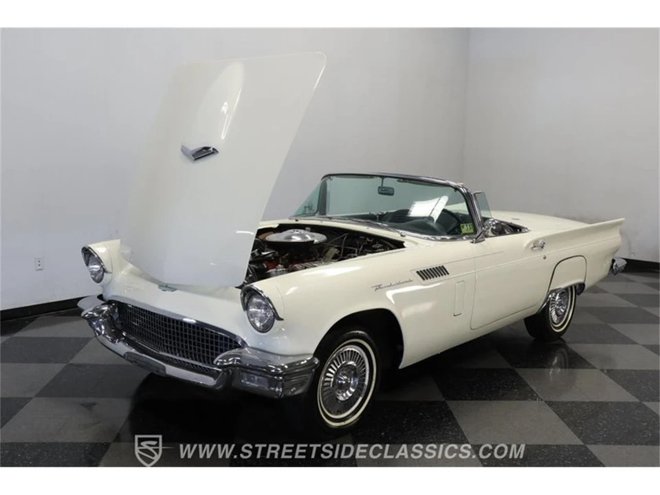 1957 Ford Thunderbird 1st Gen - Image 29 of 31