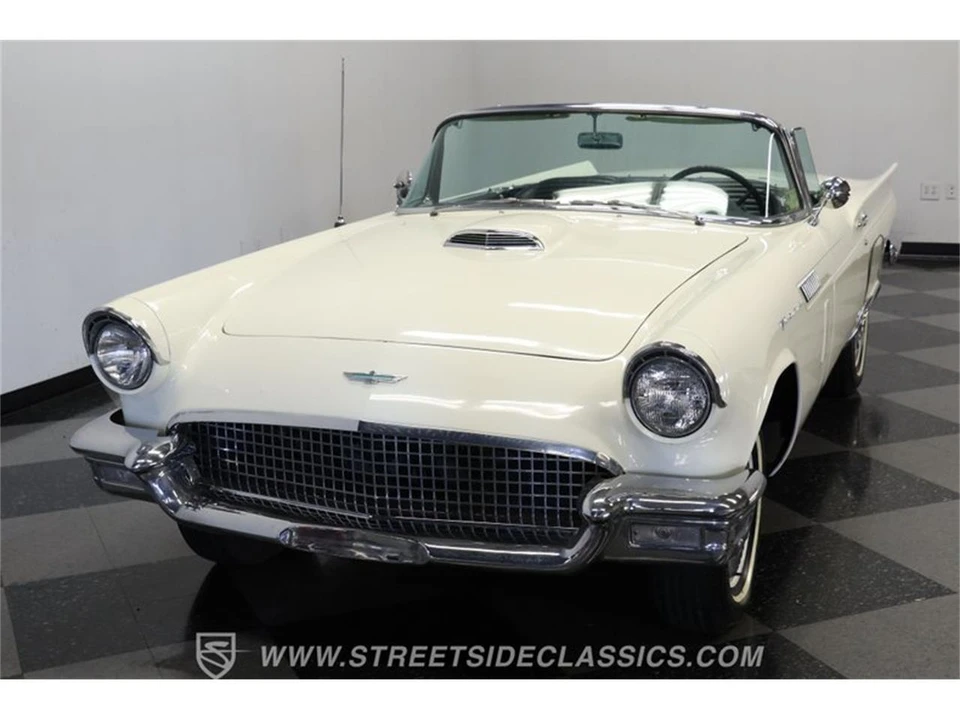 1957 Ford Thunderbird 1st Gen - Image 17 of 31