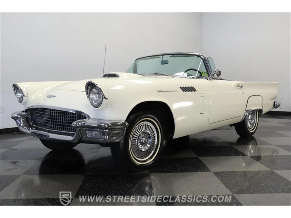 1957 Ford Thunderbird 1st Gen - Image 20 of 31
