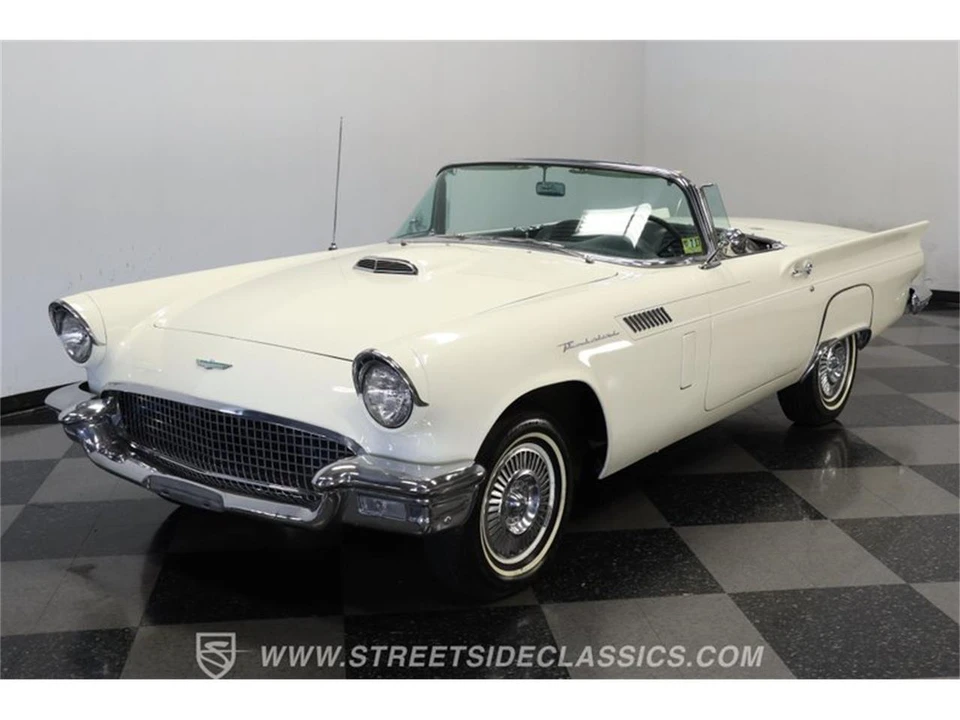 1957 Ford Thunderbird 1st Gen - Image 18 of 31
