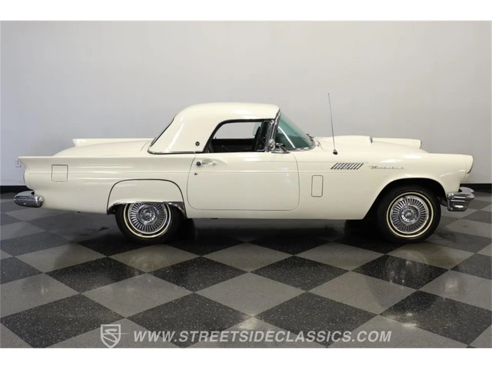 1957 Ford Thunderbird 1st Gen - Image 13 of 31