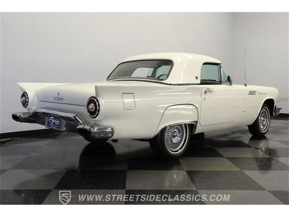 1957 Ford Thunderbird 1st Gen - Image 25 of 31
