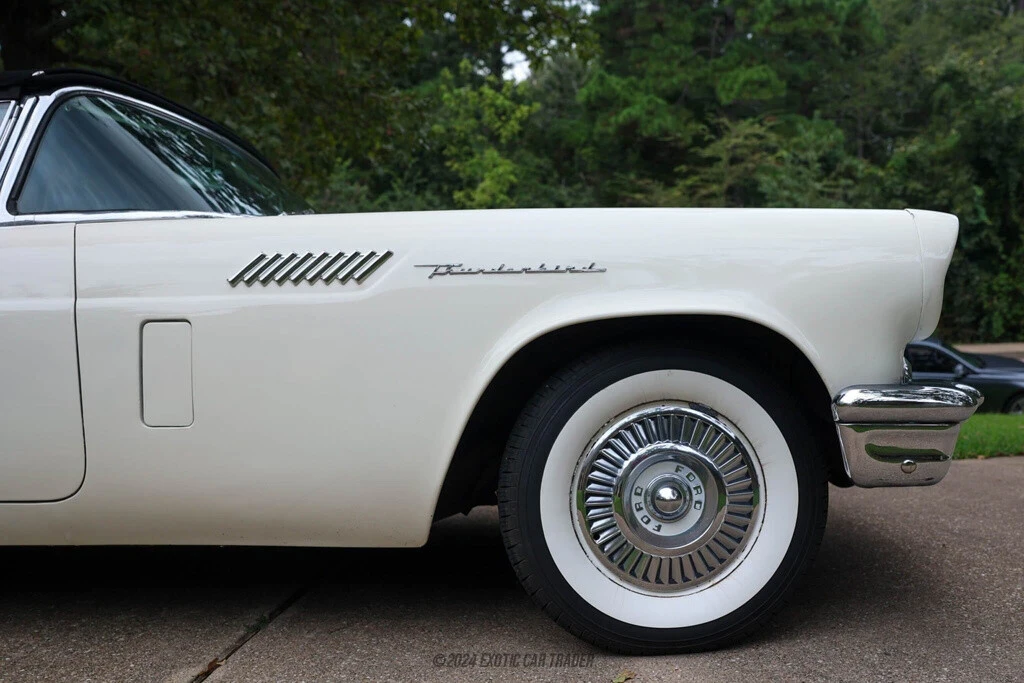 1957 Ford Thunderbird 1st Gen - Image 11 of 12
