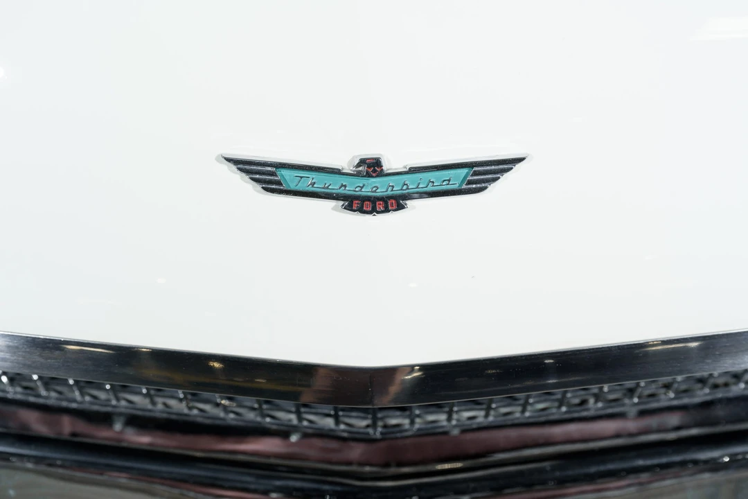 1957 Ford Thunderbird 1st Gen - Image 25 of 31